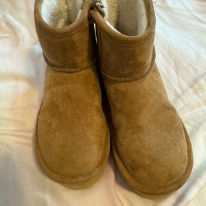 Madden Girl Tan Kids Slippers